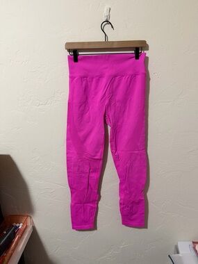 High-Waist Pink Active Leggings